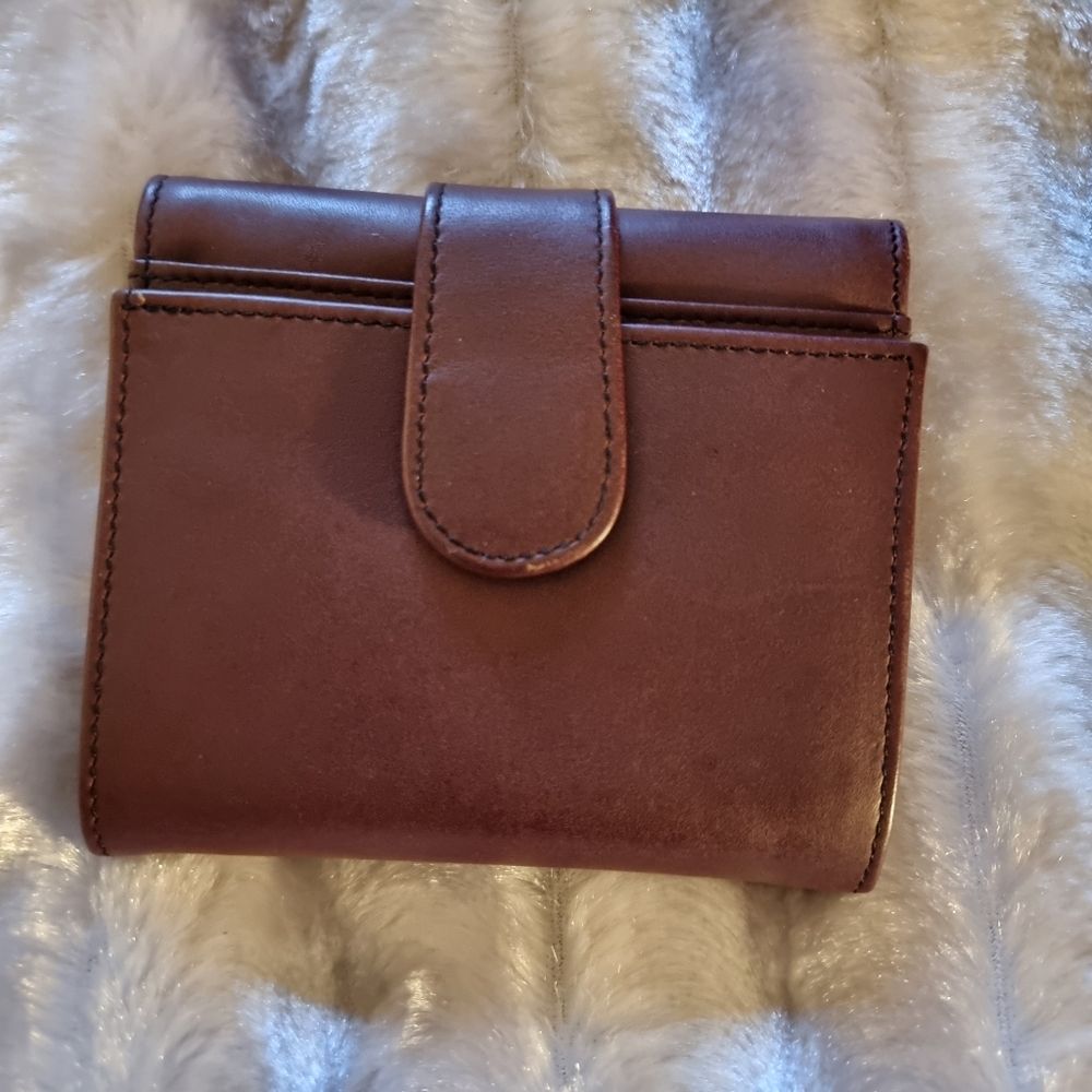 Vintage Brown Brazillian Leather Tri-fold Wallet